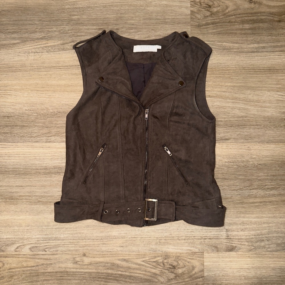 ASTR The Label Brown Faux Suede Moto Vest‎ Belted Zip Biker XS